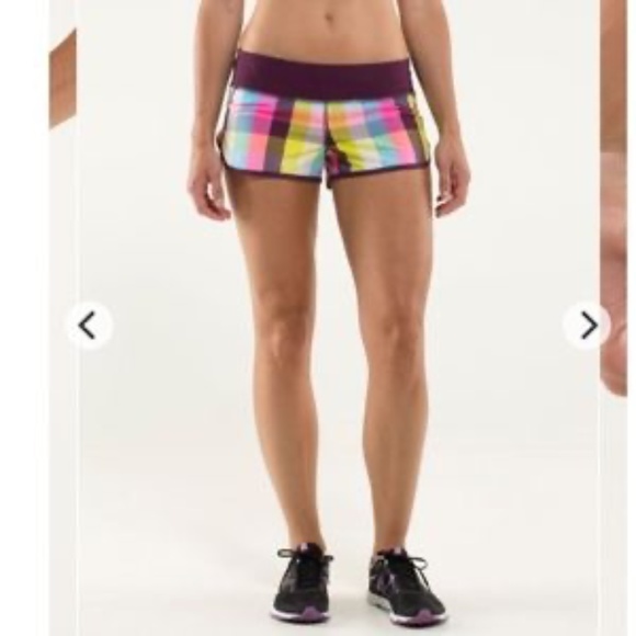Lululemon Run: Speed Short Sea Check Multi / Plum Plaid | Size 6 - Picture 9 of 11